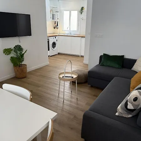 Luz Del Thyssen Apartment
