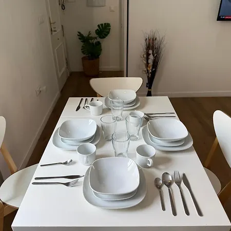 Luz Del Thyssen Apartment Malaga